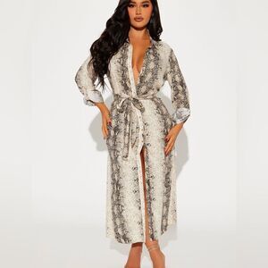 Fashion Nova Midi Shirt Dress